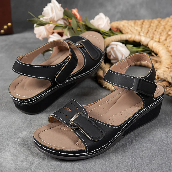 Cynthia | Sleek Orthopedic Sandals