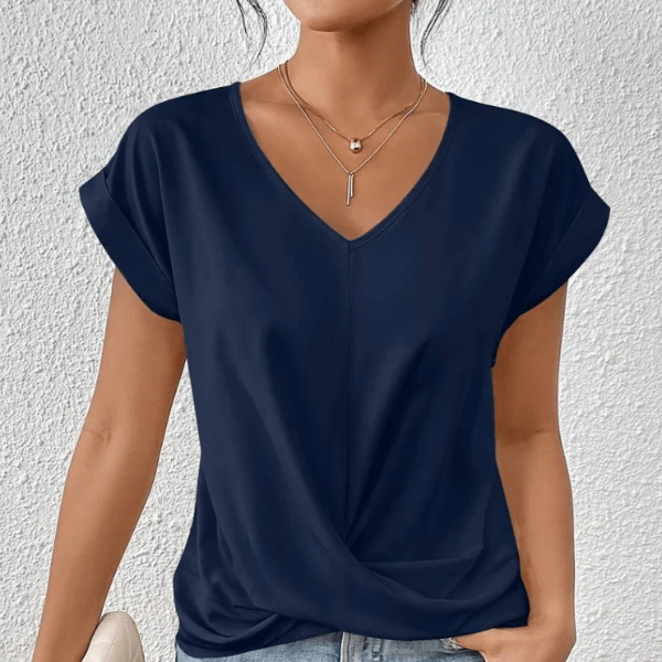 Marie | Tummy tucking V-neck top