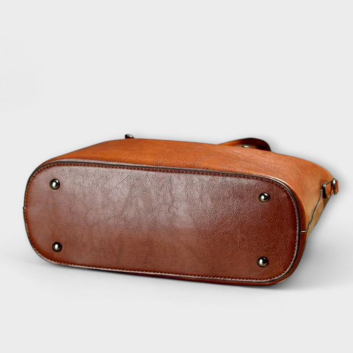 Tavros | Vintage Shoulder Bag