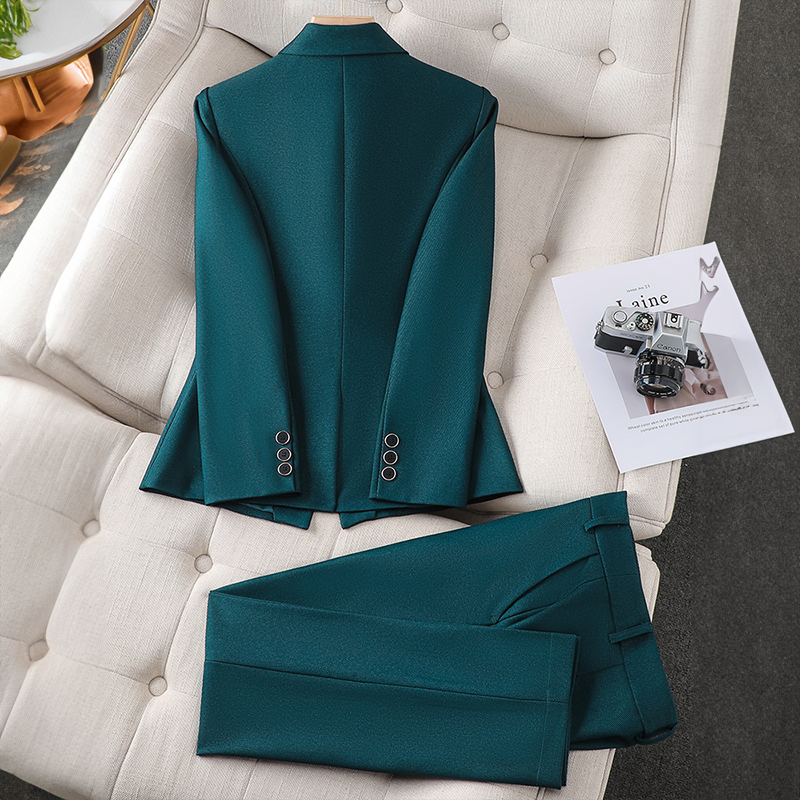 Danique | Elegant Blazer Suit